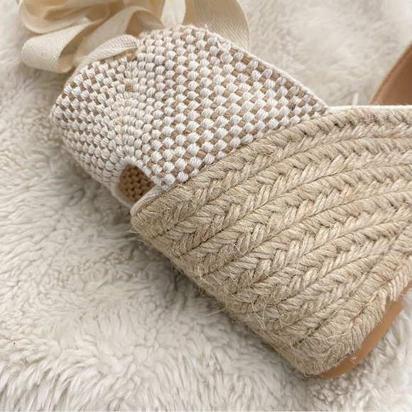 J. Crew Cream Round Toe Canvas Espadrille Wedges Size 9.5 Made in Spain - Picture 10 of 15